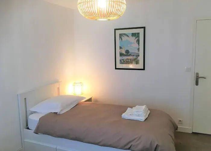 La Caravelle T3 Au Coeur De Ville Proche De La Plage